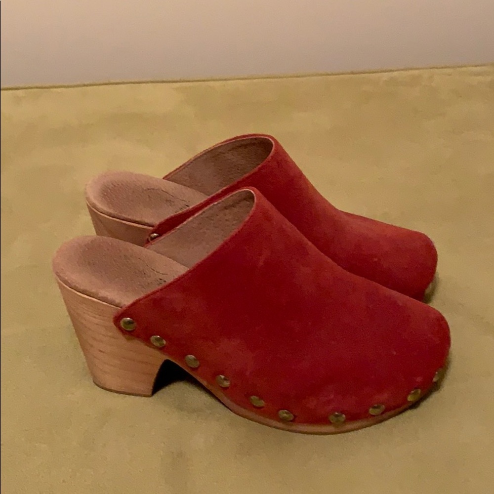 Free People Suede Clogs Size 37